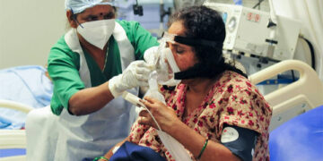 Centre provides relief to staffers by relaxing leave norms in case of COVID-19 infection of self & kin