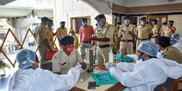 COVID-19: Gujarat reports 405 cases, toll crosses 10K-mark