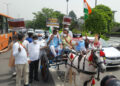Congress leaders hold protest against fuel price hike in Delhi