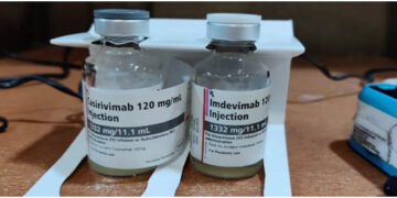 CIMS administers monoclonal antibodies cocktail therapy to one of the first few patients in Ahmedabad