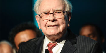 Warren Buffett resigns from Gates Foundation as trustee