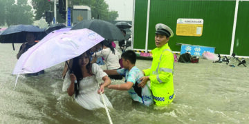 25 killed, over 1 million affected as unprecedented floods hit central China; President Xi calls in PLA