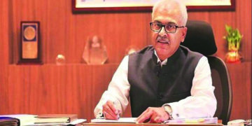 Home Secretary reviews COVID-19 situation in hill stations, tourist locations; says pandemic is not yet over