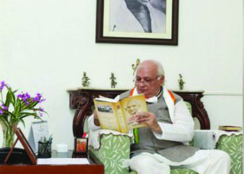 Kerala Governor Arif Mohammed Khan begins dawn to dusk fast to create awareness on dowry