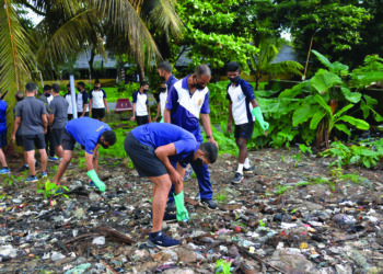 Southern Naval Command conducts Swachh Bharat drive in Kochi