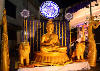 Reeling under COVID-19, world needs healing touch of compassion, kindness: President, PM Modi