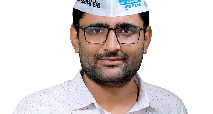 Gujarat AAP chief Gopal says BJP ‘goons’ protested outside his home in Surat; police file case against 7