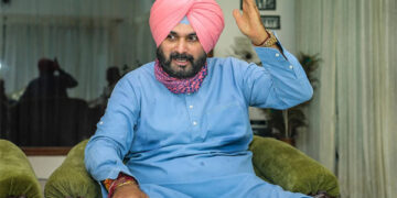 Sidhu takes over as Punjab Cong chief