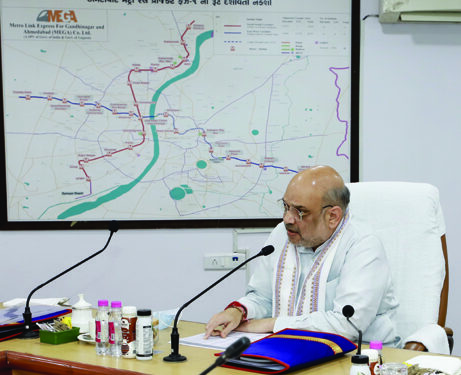 At DISHA meet, Home Minister Shah urges Ahmedabad officials to complete first dose vaccination by September-end