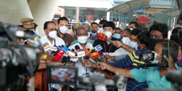 Tamil Nadu makes RT-PCR report or vaccine certificate mandatory for travellers from Kerala