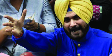 Navjot Sidhu tells party leadership: Give me freedom to take decisions or face consequences