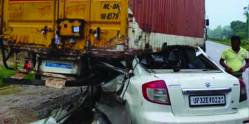 Five members of family killed as car rams into container truck