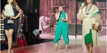 FICCI FLO promotes textile, handcrafts by holding Fashion Show – The Weaves Of Gujarat