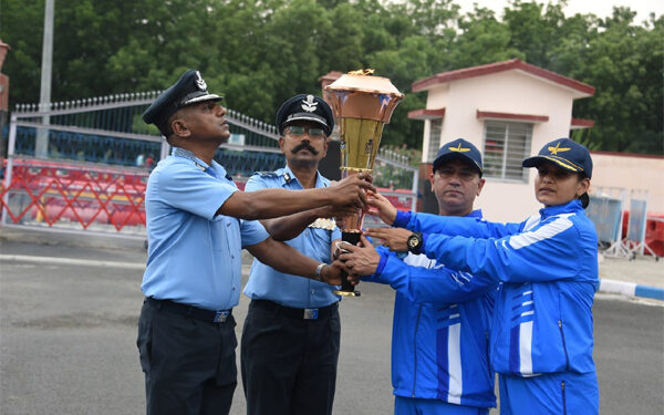 South Western Air Command Headquarters in Gandhinagar receives ‘Swarnim Vijay Mashaal’