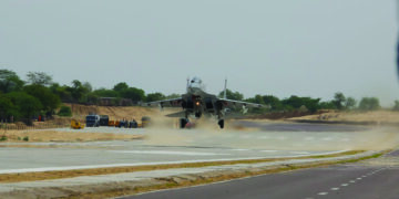 Rajnath, Gadkari inaugurate emergency landing strip for IAF planes on national highway in Barmer