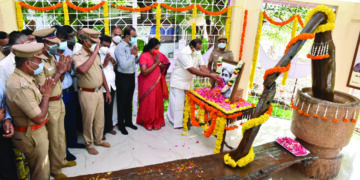 Plan to name flyover, bridge after freedom fighter VOC;  govt announces 16 projects as part of his 150th birth anniversary