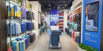 After opening first flagship store in Ahmedabad, luggage brand Safari opens 2nd store in Vadodara