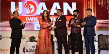 Zee Hindustan honours Gagan Goswami of Heritage Infraspace at ‘UDAAN – Dare to Dream Conclave’