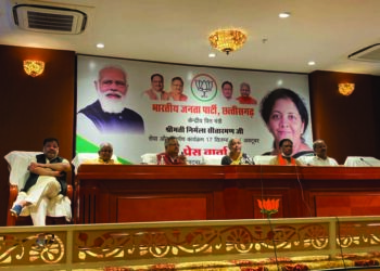 FM Sitharaman critical of Sonia Gandhi, says ‘loot’ is in Congress DNA