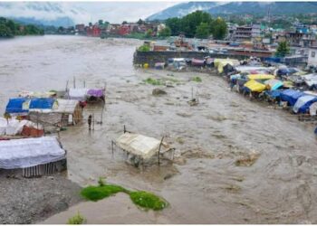 Gujarat CM Patel dials his Uttarakhand counterpart to help Gujarati pilgrims stranded due to bad weather