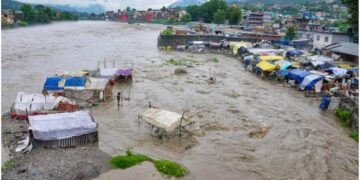 Gujarat CM Patel dials his Uttarakhand counterpart to help Gujarati pilgrims stranded due to bad weather