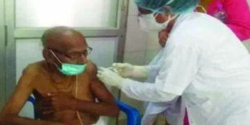 125-year-old seer becomes the ‘oldest recipient’ of second COVID vaccine