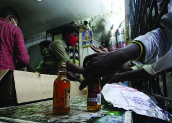 Suspected spurious liquor claims 24 in dry Bihar