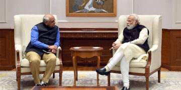 Vibrant Gujarat Summit: CM Bhupendra Patel spreads red carpet to top industrialists