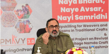MSDE launches pilot projects to revive Namda Craft & upskill artisans and weavers of Kashmir