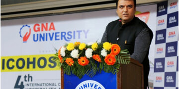 GNA University honours celebrity chef, hospitality expert Dr Kaviraj Khialani at ICOHOST 2021