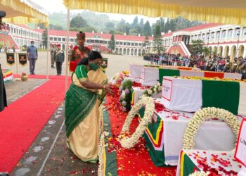 Tamil Nadu CM Stalin, Telangana Guv Tamilisai pay floral tribute to Bravehearts Rawat, others