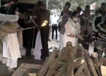 Nation bids final adieu to CDS General Bipin Rawat with full military honours