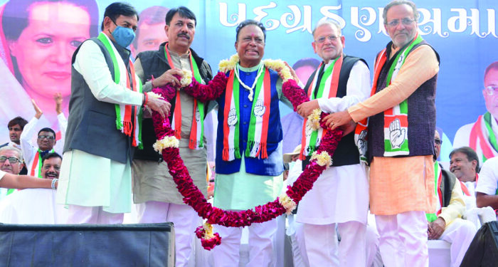 Gujarat Assembly polls: New Cong chief assures farm loan waiver, Rs 4 lakh aid for COVID-19 deceased if elected in 2022