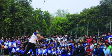 Neeraj Chopra enthralls students from 75 schools at Sanskardham in Ahmedabad