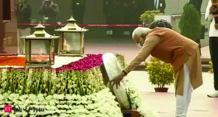 PM Modi recalls valour of Indian Army; lauds Bangladeshi freedom fighters on Swarnim Vijay Diwas