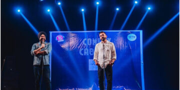Comedian duo Vijay Yadav, Parvinder Singh give laughter dose to Amdavadis and bust their stress