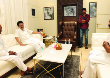 KCR invites TN CM Stalin for reopening ceremony of Yadadri temple