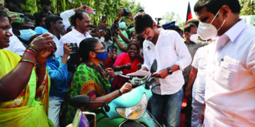 I want to be by the side of party head and not keen on minister’s post, clarifies Udhayanidhi Stalin
