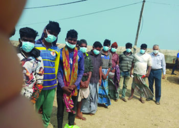 MEA raises apprehended TN fishermen’s issue with Lankan Govt, seeks their early release