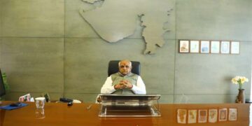 Gujarat CM Bhupendra Patel reviews progress of development projects in Surat 