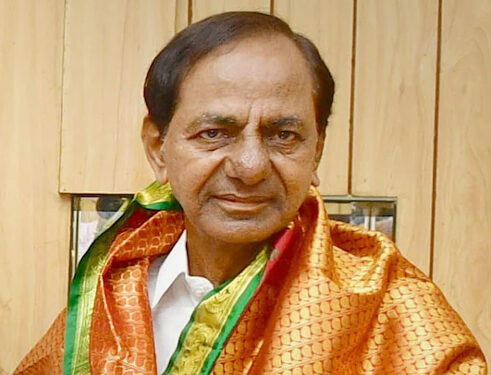 TRS to support efforts to dethrone anti-farmer Central govt; KCR to meet Stalin on Tuesday