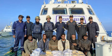 ICG & Gujarat ATS apprehend Pakistani boat with 6 crew, 77 kg heroin worth Rs 400 crore