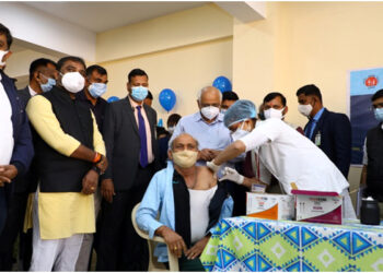 Gujarat clocks highest-ever 24,485 COVID-19 cases; 13 die, active tally tops 1 lakh