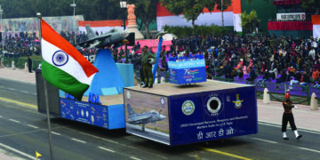Republic Day parade to have 25 tableaux, 16 marching contingents, 17 military bands