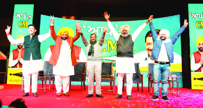 Kejriwal announces Bhagwant Mann as AAP’s CM face for Punjab assembly polls