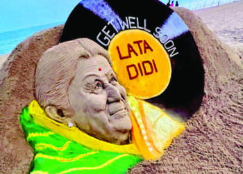 Didi Lata Mangeshkar’s health worsens, nobody allowed to meet her