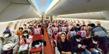 Gujarat govt launches intrastate air services from Surat, chopper joyride in Ahmedabad