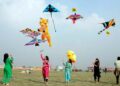 For soaring spirit during Kite Flying Festival, Uttarayan, Trends announces Selfie Contest