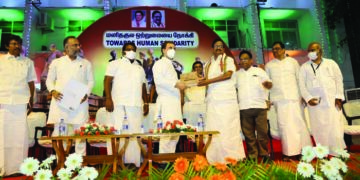 Huge opportunity for Cong in TN, build strong foundation, Rahul to party members