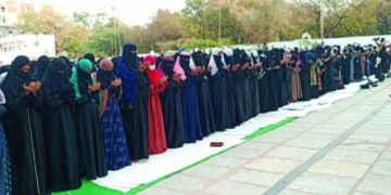 Ban on Hijab Is A Hate Crime, Says Feminists, Human Rights Groups